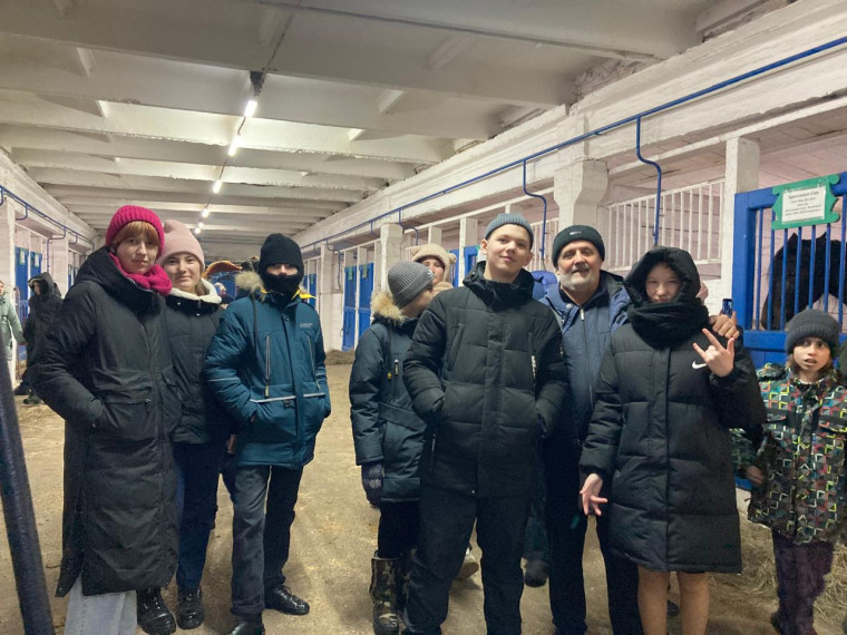 Экскурсия на предприятие села.